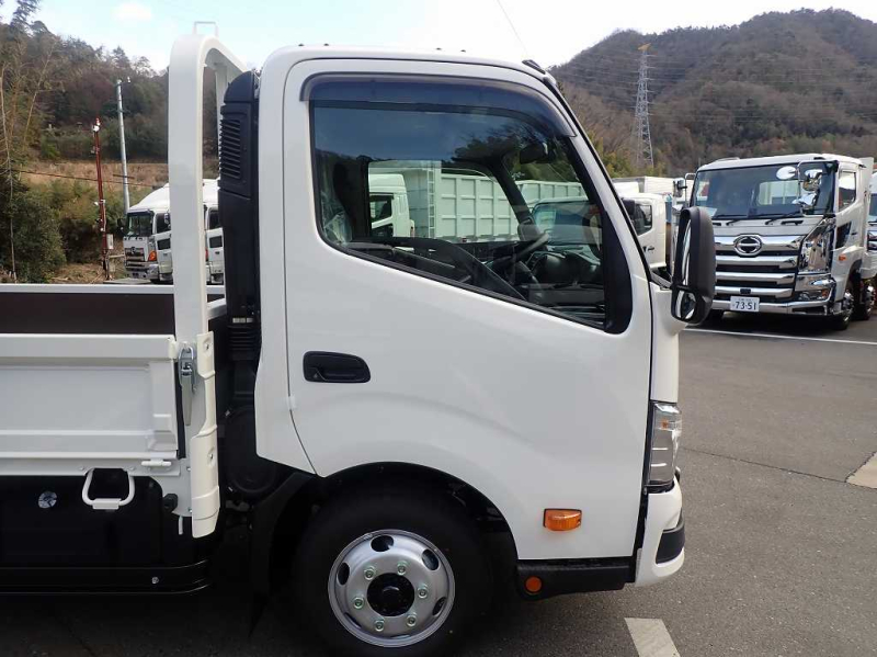 ワイド　ロング　木平　最大積載2950KG　日野自動車　6速　150PS|中古トラックの販売・買取・査定のアイナビ