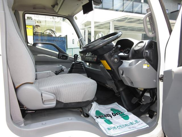日野 バン車 デュトロ|中古トラックの販売・買取・査定のアイナビ