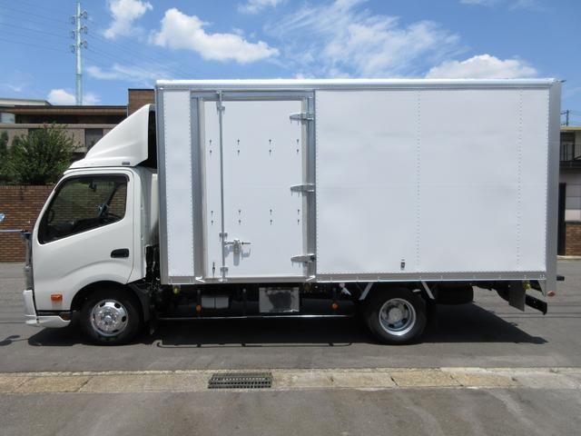 日野 バン車 デュトロ|中古トラックの販売・買取・査定のアイナビ