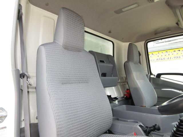 日野 バン車 デュトロ|中古トラックの販売・買取・査定のアイナビ