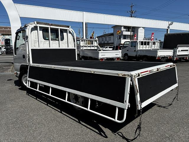 いすゞ 平ボディ|中古トラックの販売・買取・査定のアイナビ