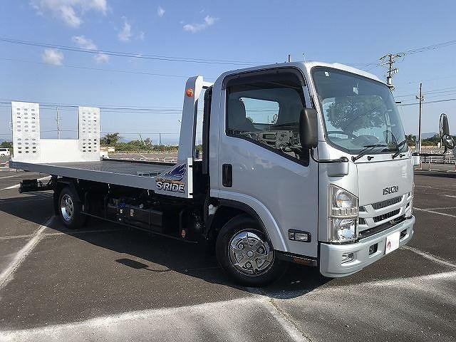 いすゞ 特殊車両|中古トラックの販売・買取・査定のアイナビ