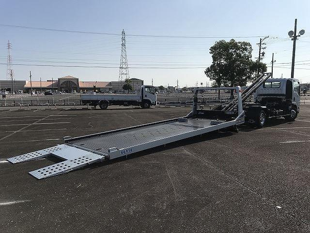 いすゞ 特殊車両|中古トラックの販売・買取・査定のアイナビ