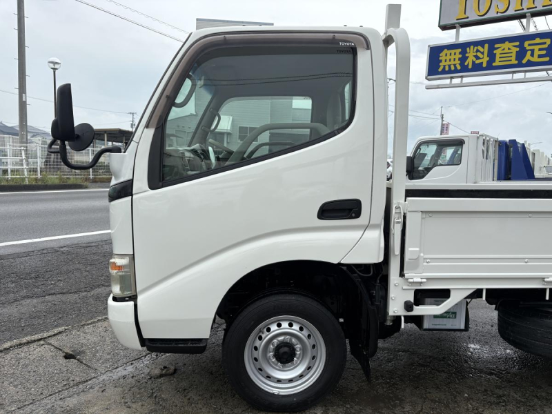 H18　トヨエース　1.5t　平ボディ　普通免許OK|中古トラックの販売・買取・査定のアイナビ