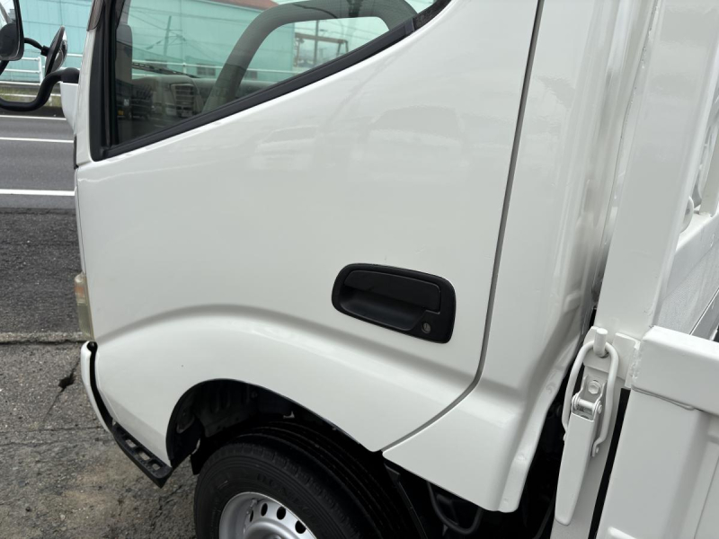 H18　トヨエース　1.5t　平ボディ　普通免許OK|中古トラックの販売・買取・査定のアイナビ