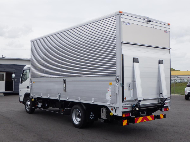 未登録車 全低床 ワイド超ロング コンビゲート デュオニック|中古トラックの販売・買取・査定のアイナビ
