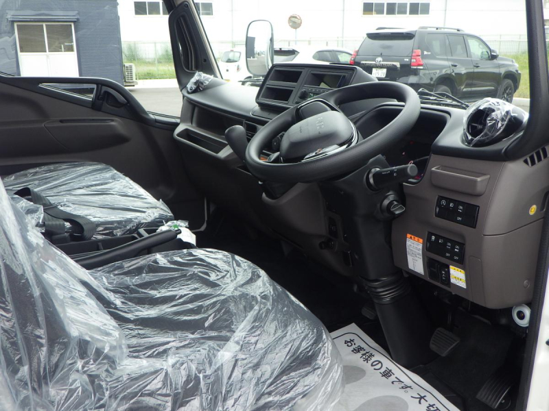 未登録車 全低床 ワイド超ロング コンビゲート 車輌総重量7305kg|中古トラックの販売・買取・査定のアイナビ