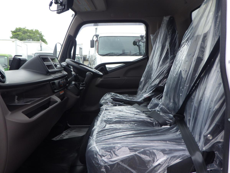 未登録車 全低床 ワイド超ロング コンビゲート 車輌総重量7305kg|中古トラックの販売・買取・査定のアイナビ