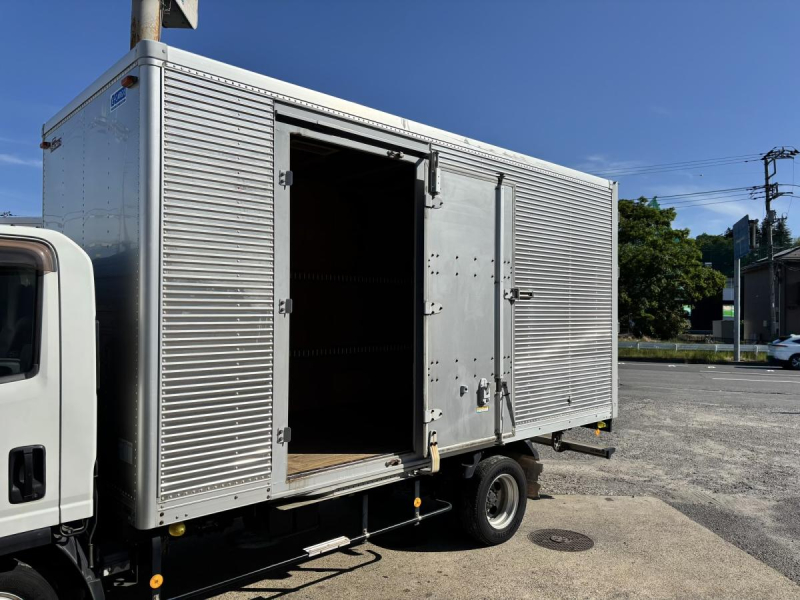標準ロング　アルミバン　積載2000kg　総重量5t未満|中古トラックの販売・買取・査定のアイナビ