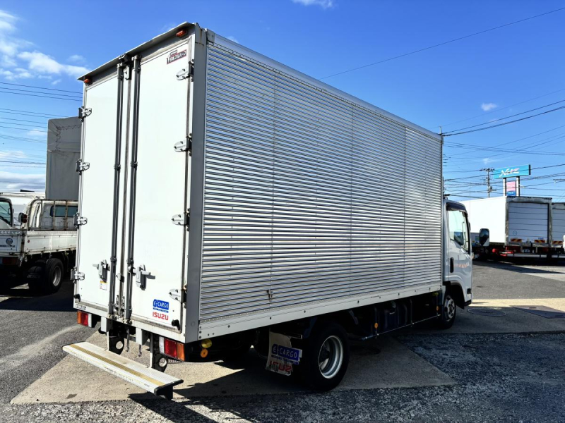 標準ロング　アルミバン　積載2000kg　総重量5t未満|中古トラックの販売・買取・査定のアイナビ