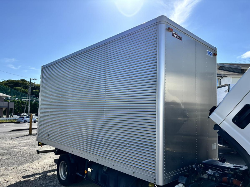 標準ロング　アルミバン　積載2000kg　総重量5t未満|中古トラックの販売・買取・査定のアイナビ