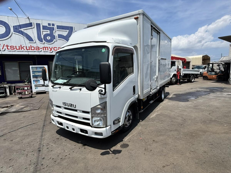 エルフ　標準ロングパネルバン　積載2000kg|中古トラックの販売・買取・査定のアイナビ