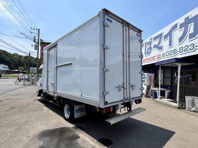 エルフ　標準ロングパネルバン　積載2000kg|中古トラックの販売・買取・査定のアイナビ