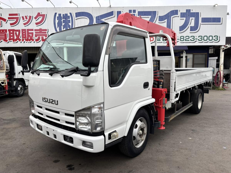 標準ロング平　3段クレーンラジコン付き　積載3600kg|中古トラックの販売・買取・査定のアイナビ