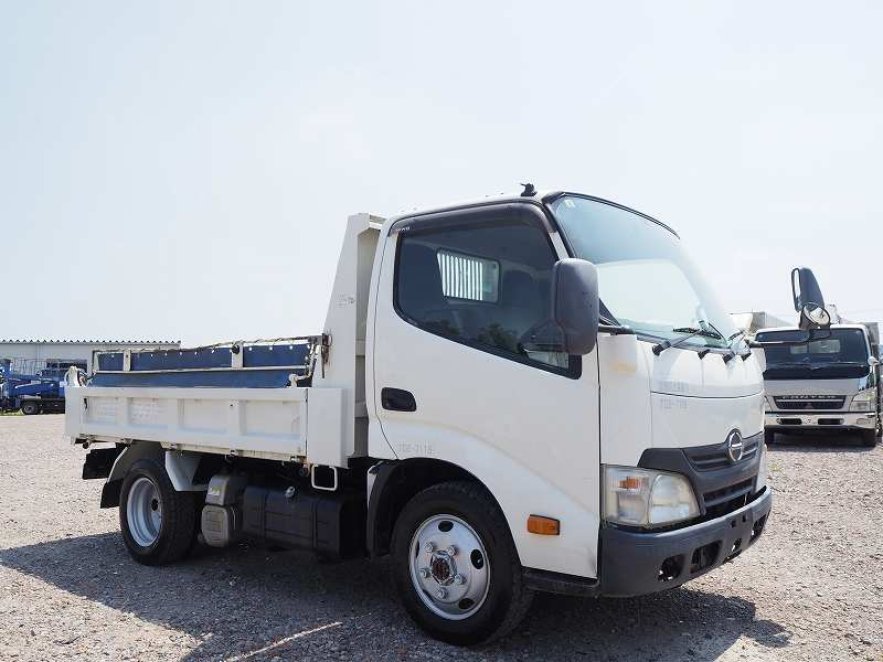 日野 デュトロ 4WD 極東製 ダンプ 積載2t|中古トラックの販売・買取・査定のアイナビ