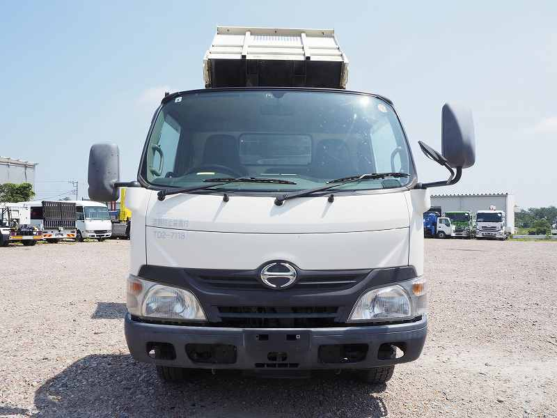 日野 デュトロ 4WD 極東製 ダンプ 積載2t|中古トラックの販売・買取・査定のアイナビ