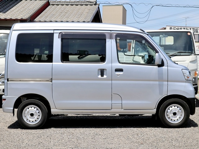 クルーズターボSAIII|中古トラックの販売・買取・査定のアイナビ