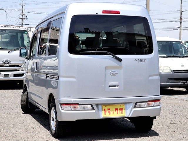 クルーズターボSAIII|中古トラックの販売・買取・査定のアイナビ