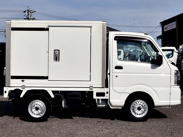 冷蔵冷凍　両側スライドドア|中古トラックの販売・買取・査定のアイナビ