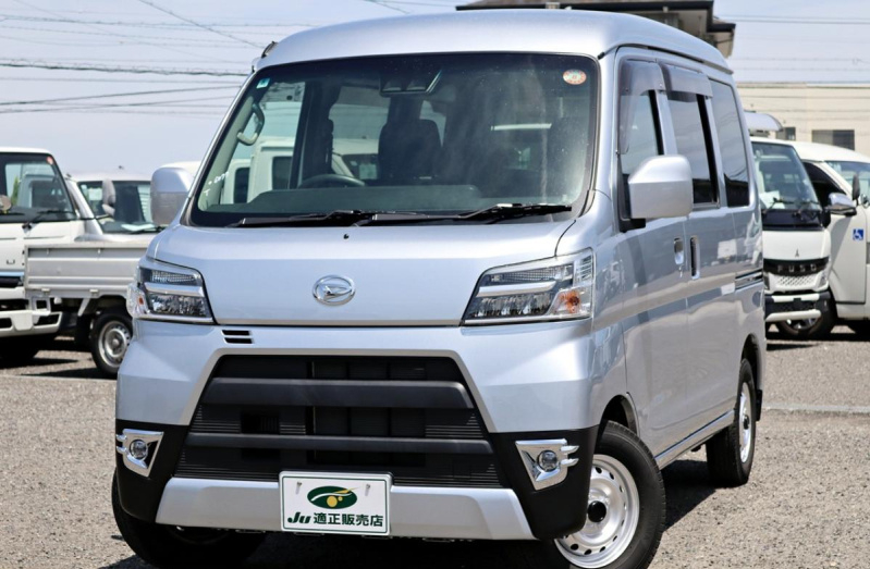 クルーズターボSAIII|中古トラックの販売・買取・査定のアイナビ