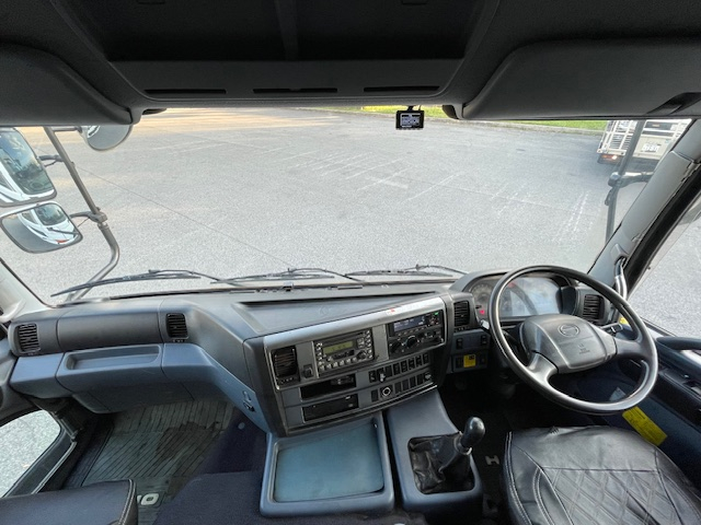 深ダンプ 550×230 ワンオーナー  Adblue無し 58万km  土砂禁|中古トラックの販売・買取・査定のアイナビ