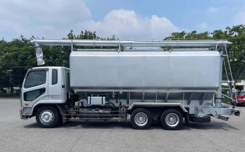 三菱ふそう ファイター H26 粉粒体運搬車|中古トラックの販売・買取・査定のアイナビ
