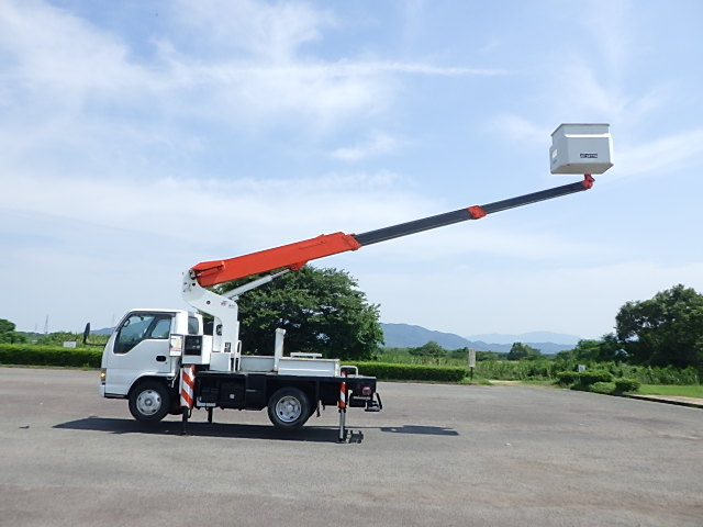 いすゞ平成15年式高所作業車|中古トラックの販売・買取・査定のアイナビ
