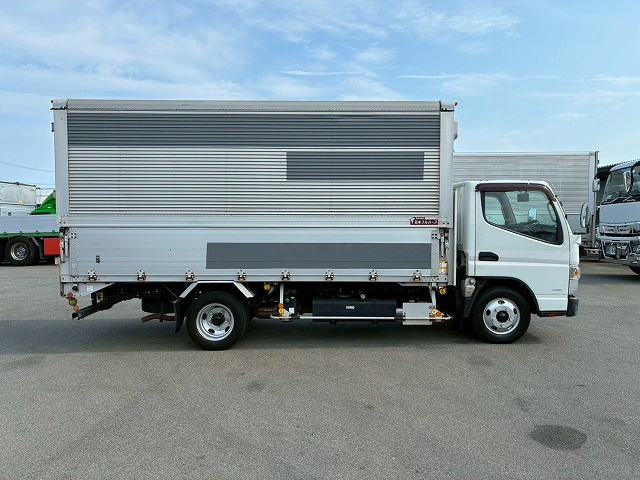 標準幅 ロング 150馬力 5速MT マニュアル 2t 5t 小型 バン 箱車|中古トラックの販売・買取・査定のアイナビ