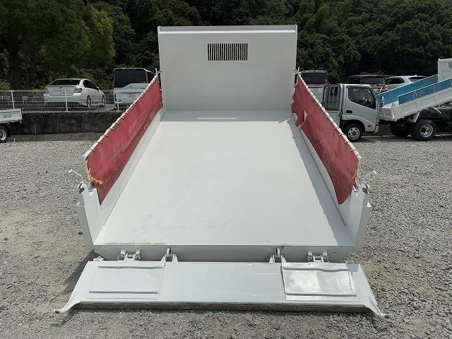 日野 ダンプ デュトロ|中古トラックの販売・買取・査定のアイナビ