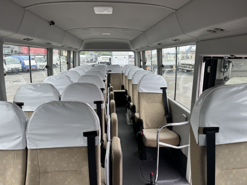 マイクロバス 29人乗り LX 自動ドア  モケリク|中古トラックの販売・買取・査定のアイナビ