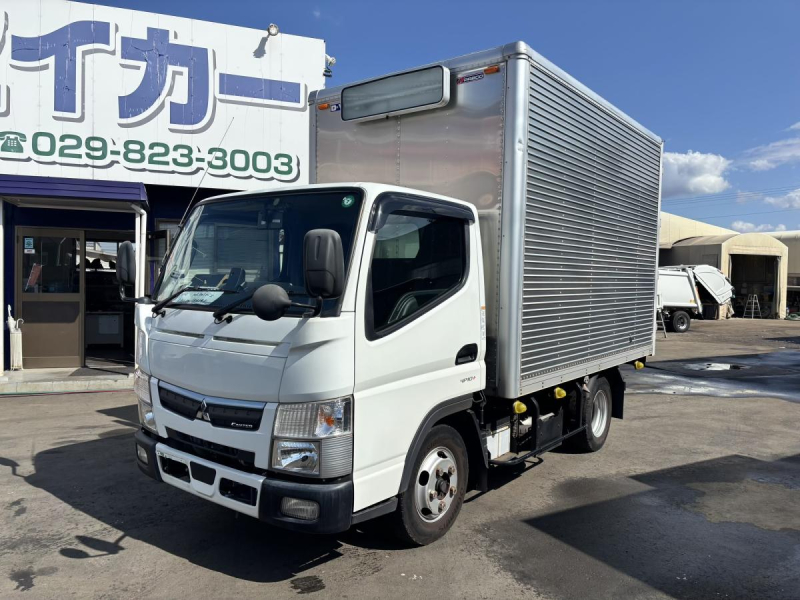 キャンター　10尺アルミバン　積載2000kg|中古トラックの販売・買取・査定のアイナビ