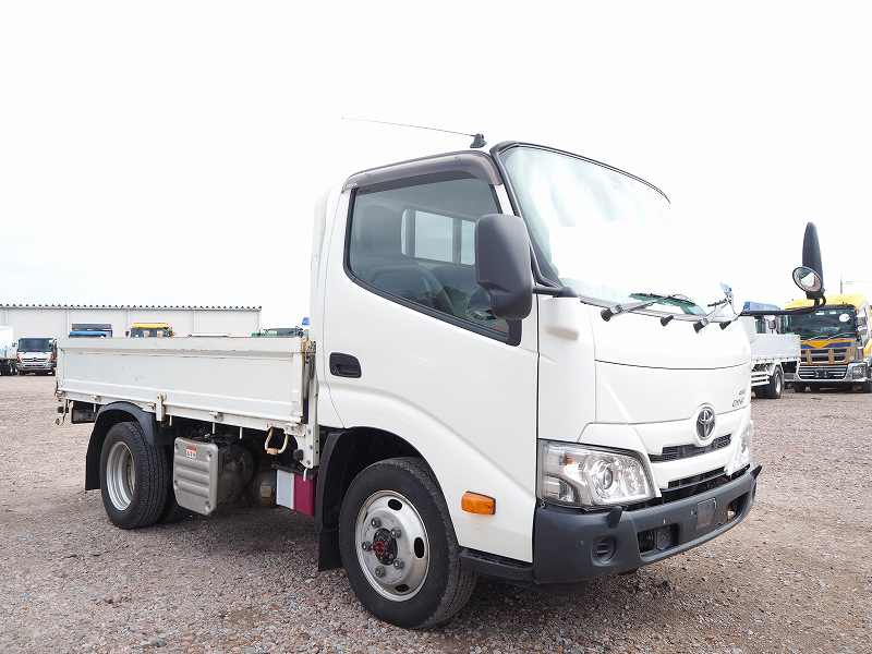 トヨタ ダイナ 標準10尺 平ボディ 積載2t 4WD|中古トラックの販売・買取・査定のアイナビ