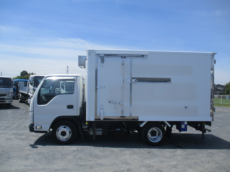 H26エルフ-30℃設定スタンバイ付冷蔵冷凍車抹消時積載1.5t|中古トラックの販売・買取・査定のアイナビ