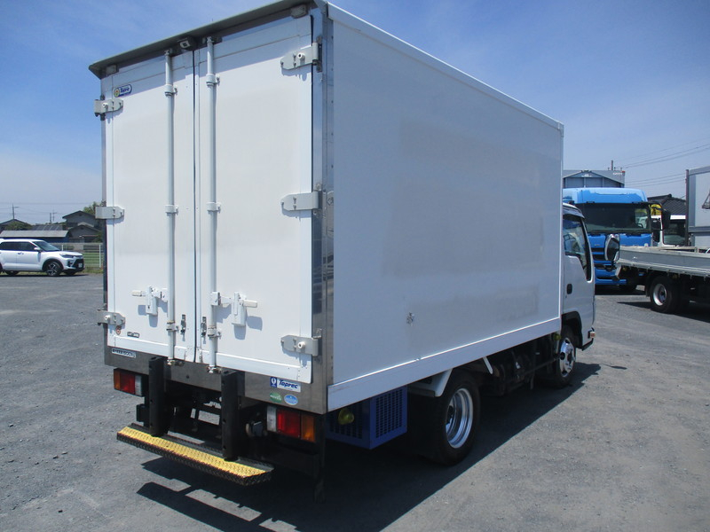 H26エルフ-30℃設定スタンバイ付冷蔵冷凍車抹消時積載1.5t|中古トラックの販売・買取・査定のアイナビ