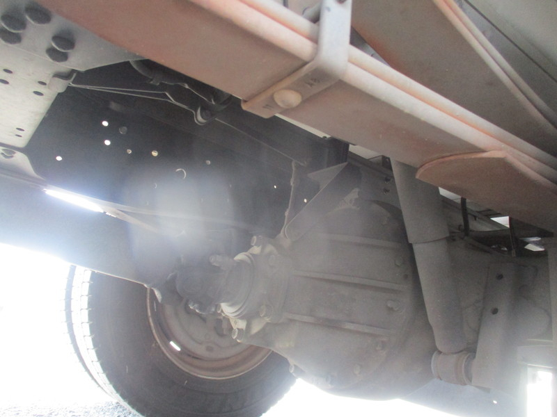 H30エルフ-30℃設定冷蔵冷凍車格納PGスタンバイ付抹消時積載3t|中古トラックの販売・買取・査定のアイナビ