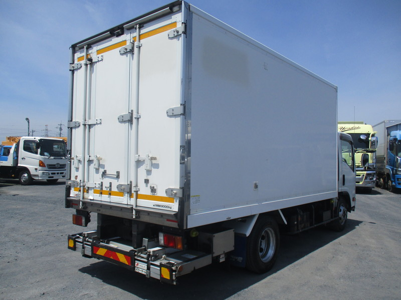 H30エルフ-30℃設定冷蔵冷凍車格納PGスタンバイ付抹消時積載3t|中古トラックの販売・買取・査定のアイナビ