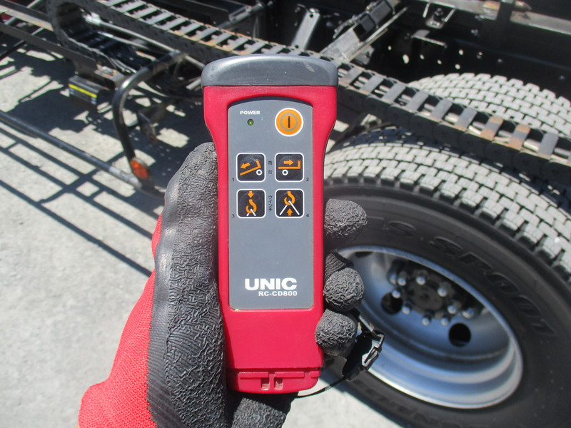 H26キャンター古河製スライドセルフ車検付積載3tラジコン付|中古トラックの販売・買取・査定のアイナビ