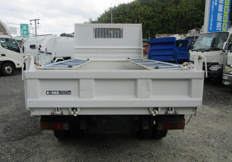 ダンプ・全低床・積載量2000Kg|中古トラックの販売・買取・査定のアイナビ