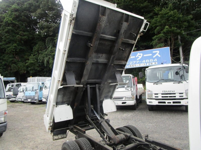 ダンプ・全低床・積載量2000Kg|中古トラックの販売・買取・査定のアイナビ
