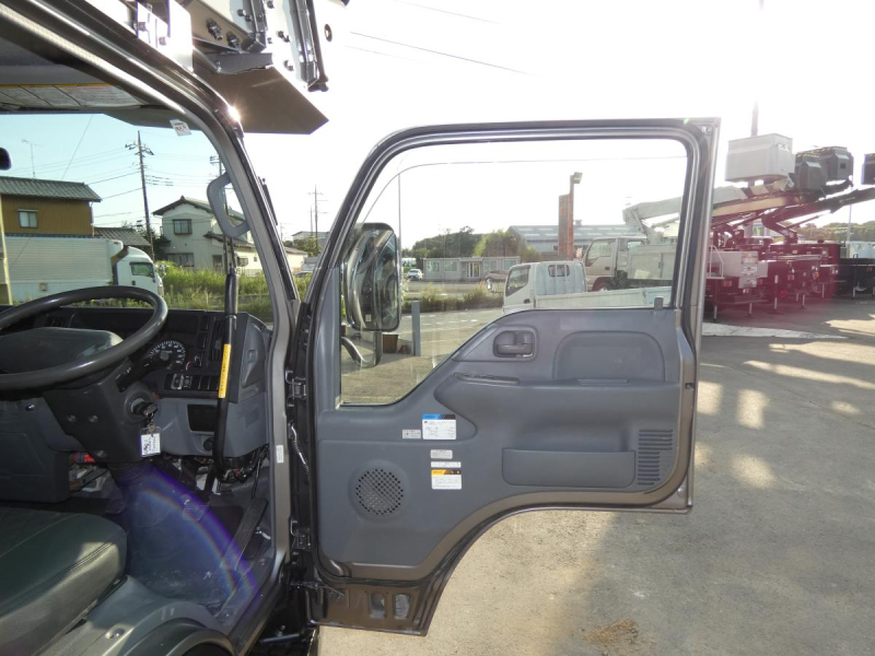 H 22 高所作業車　6速マニュアルABS|中古トラックの販売・買取・査定のアイナビ