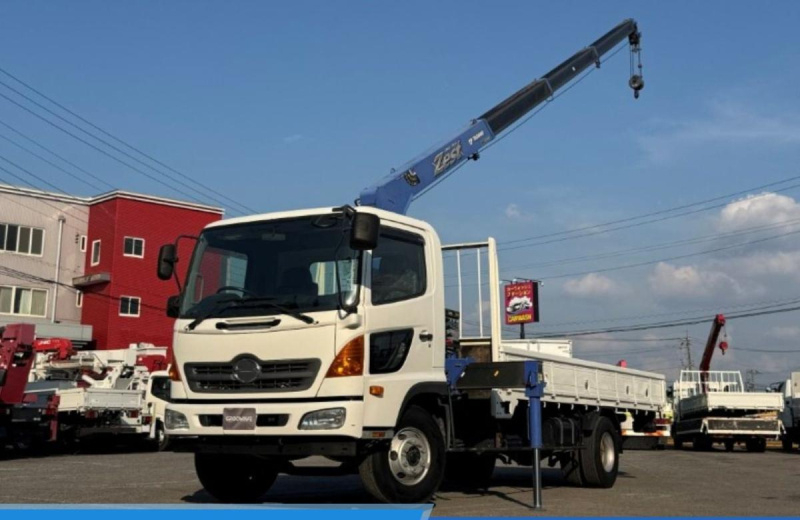 2.9t吊4段 タダノ ZE304HRE ラジコン付き AT|中古トラックの販売・買取・査定のアイナビ