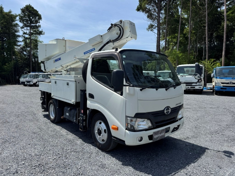 アイチ SH10A  電工仕様 9.9m　絶縁バケット200 AT|中古トラックの販売・買取・査定のアイナビ