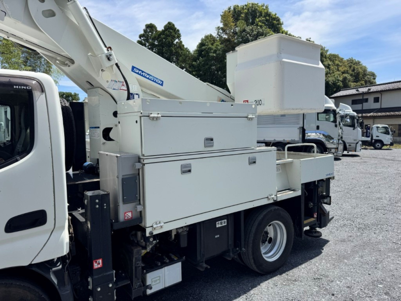 アイチ SH10A  電工仕様 9.9m　絶縁バケット200 AT|中古トラックの販売・買取・査定のアイナビ