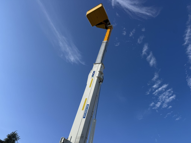 アイチ　SH10A　9.9m　絶縁バケット200　サブバッテリー|中古トラックの販売・買取・査定のアイナビ