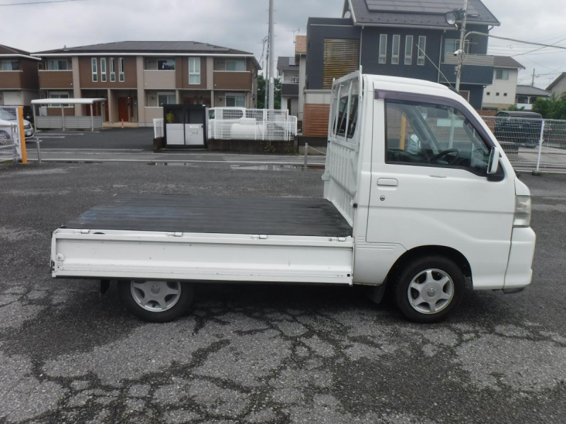 H.17(2005)年 ダイハツ ハイゼットトラック エクストラ4WD|中古トラックの販売・買取・査定のアイナビ