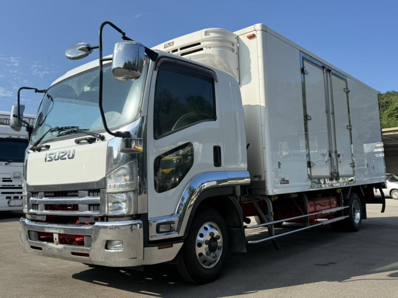 H27 フォワード 冷蔵冷凍車 ワンオーナー 融雪仕様 メッキ多数|中古トラックの販売・買取・査定のアイナビ
