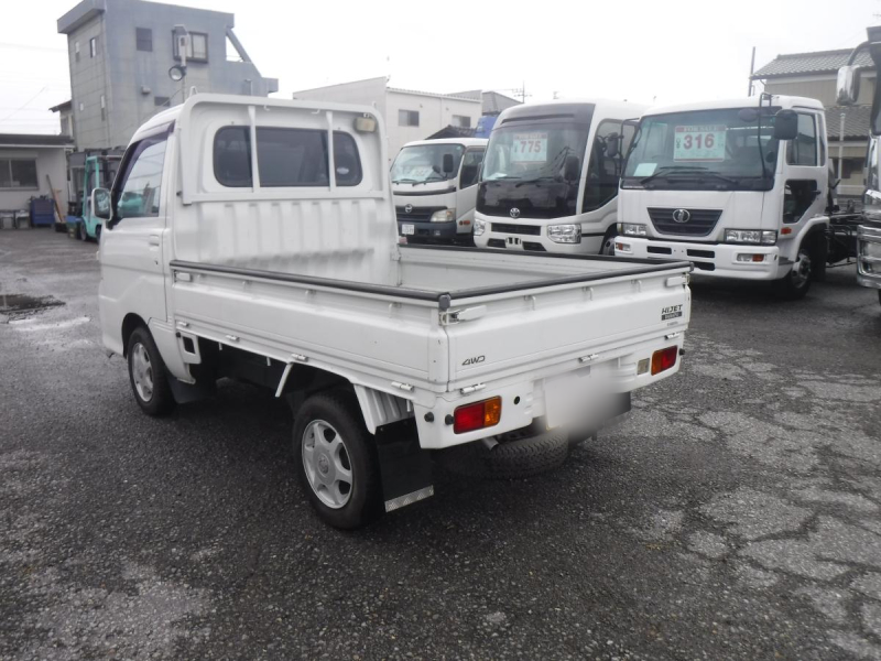 H.17(2005)年 ダイハツ ハイゼットトラック エクストラ4WD|中古トラックの販売・買取・査定のアイナビ