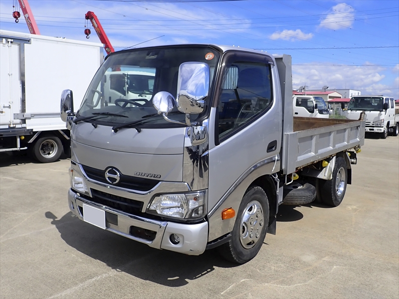 【353008】新明和工業製　土砂ダンプ　三方開|中古トラックの販売・買取・査定のアイナビ