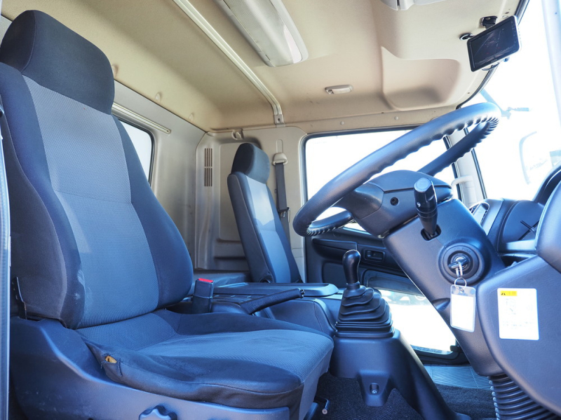 日野 ウイング車 レンジャープロ|中古トラックの販売・買取・査定のアイナビ