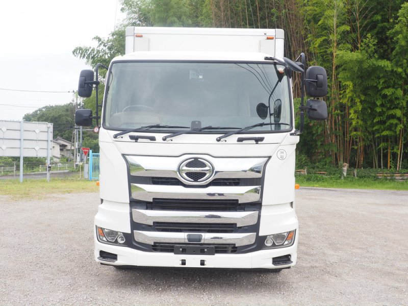 日野 冷凍バン プロフィア|中古トラックの販売・買取・査定のアイナビ